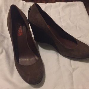 Michael Kors Dark Brown Suede Platform Pumps